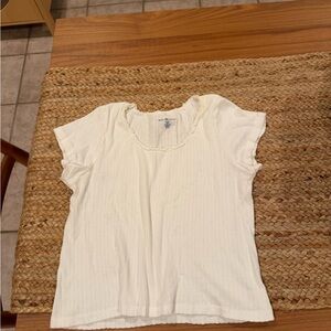 Brandy Melville Cream Short Sleeve Top